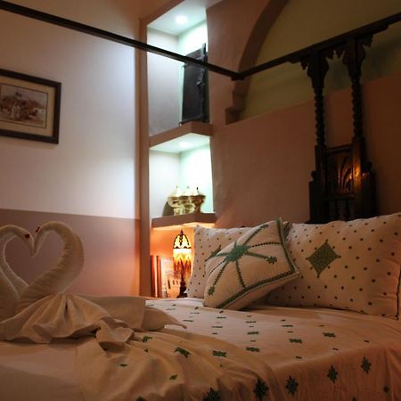 Ryad Dar El Meknassia Meknes Room photo